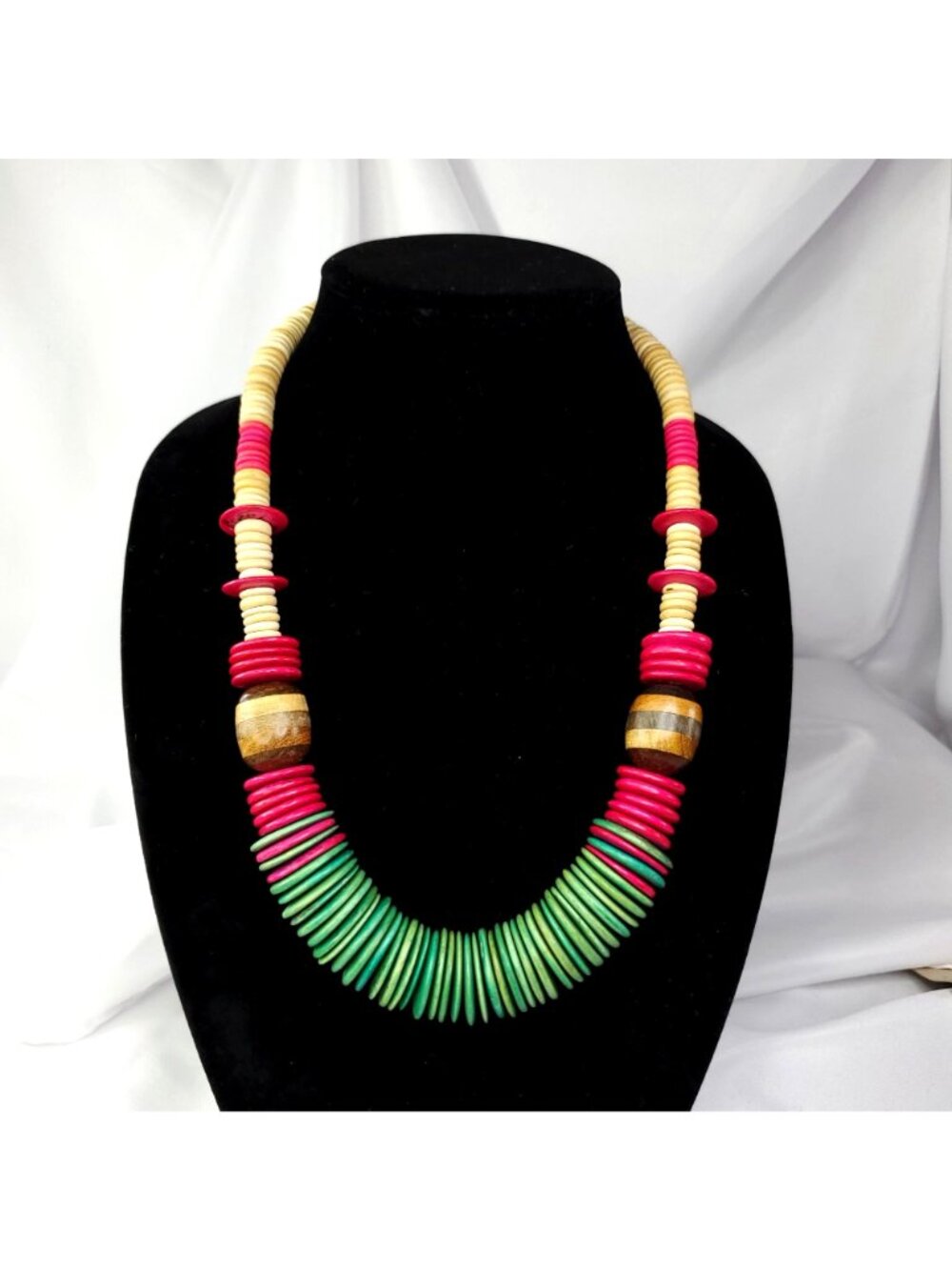 VTG Chunky Wooden Necklace Multicolor Disk Beads Boho Hippie jewelry Green Pink - Picture 10 of 10